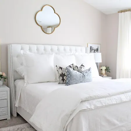 Exclusive White Complex - Guillemins Apartment