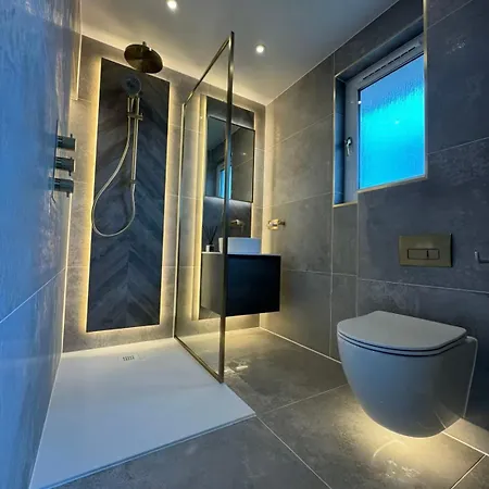 Exclusive White Complex - Guillemins Apartment Liege